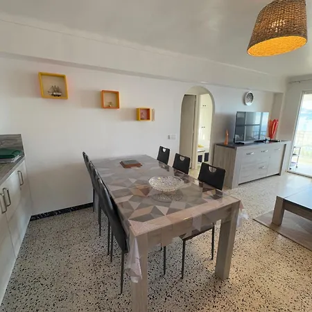Holidays Karina Vue 2 * Empuriabrava